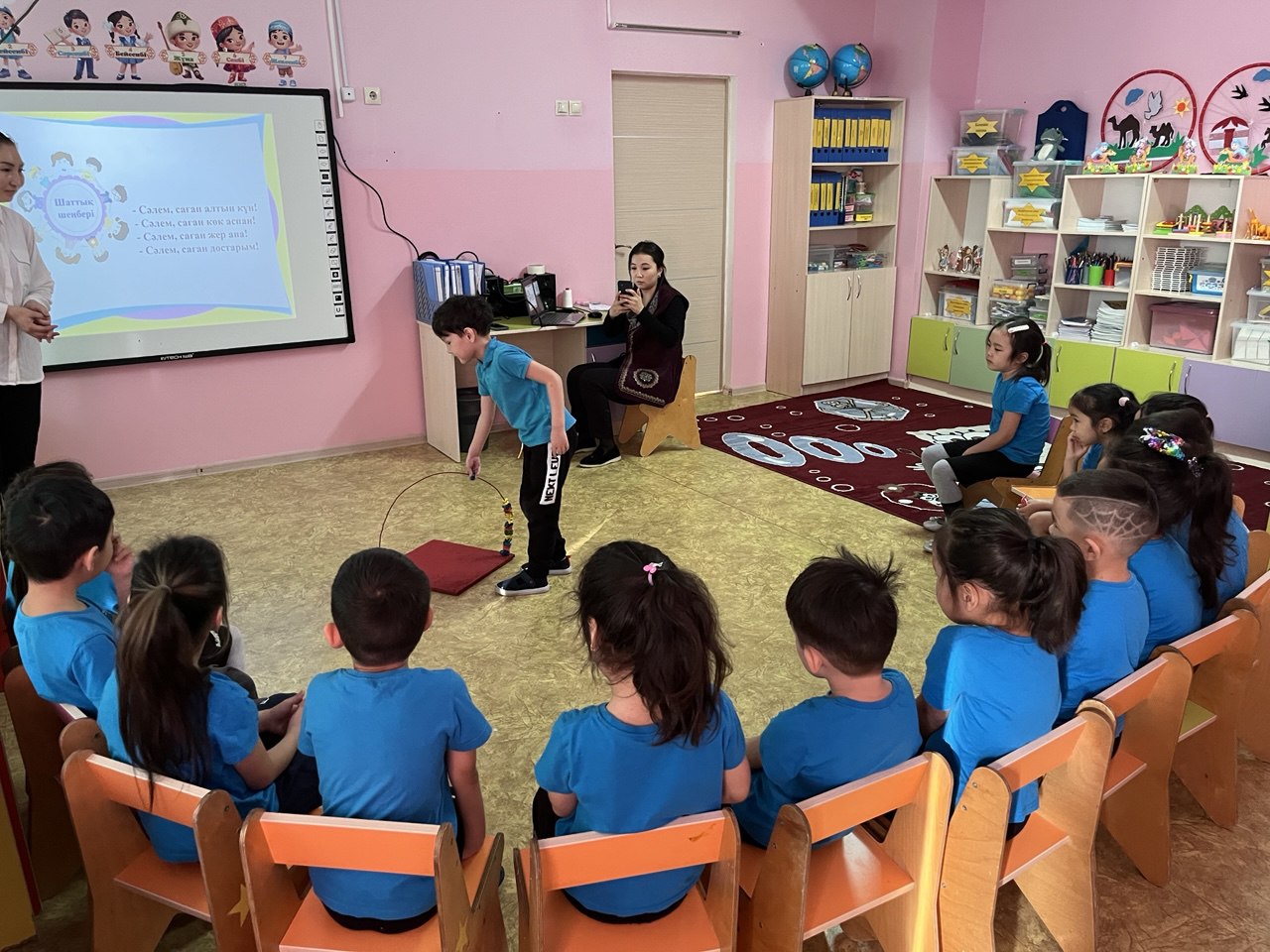 «Тілдер мерекесі»